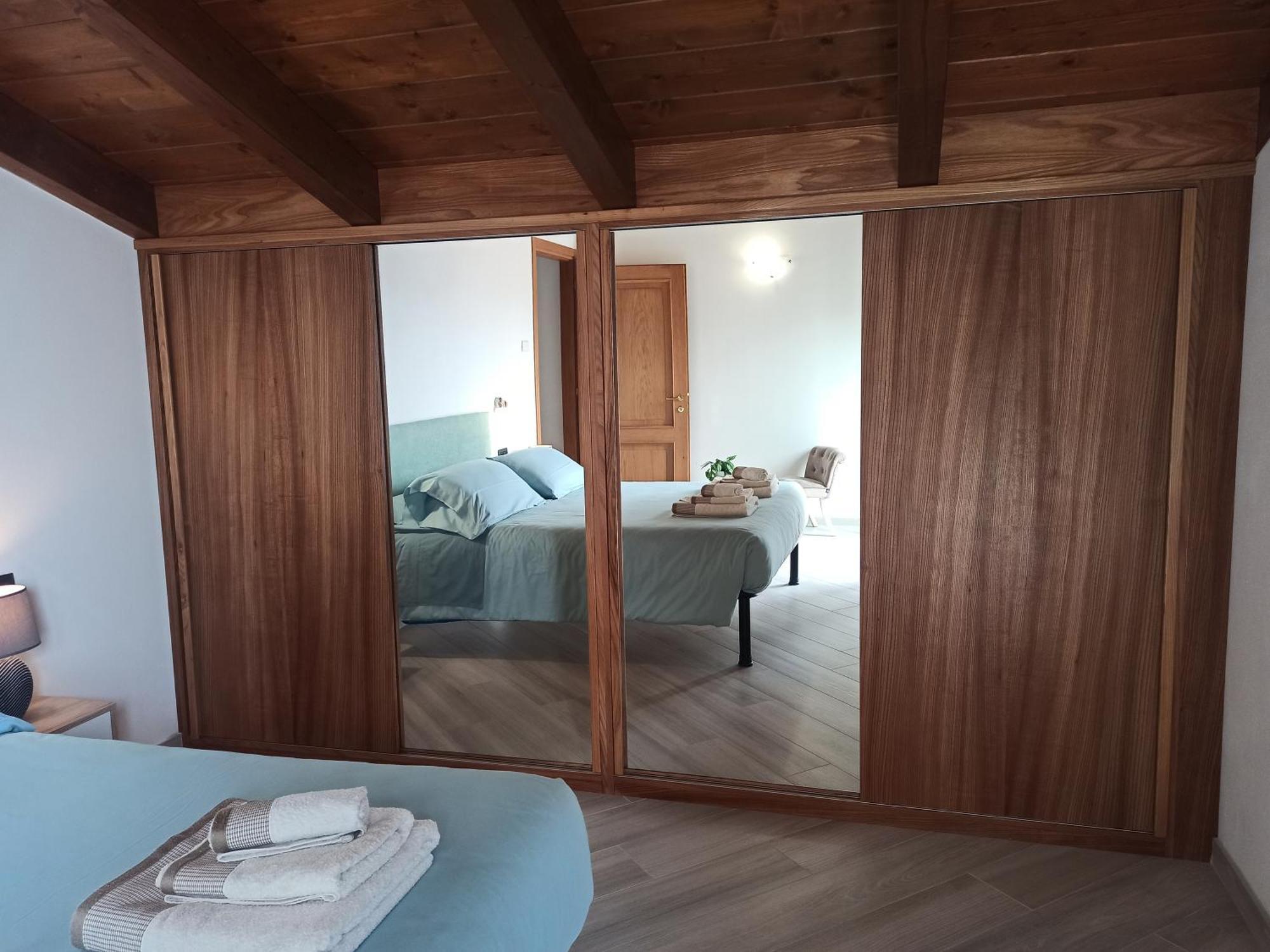 Larius Apartment - Como Lake View Mandello del Lario Zewnętrze zdjęcie